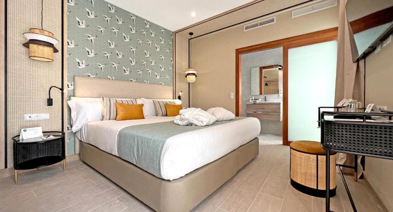 Soho Boutique Columela Hotel Cadiz Bagian luar foto