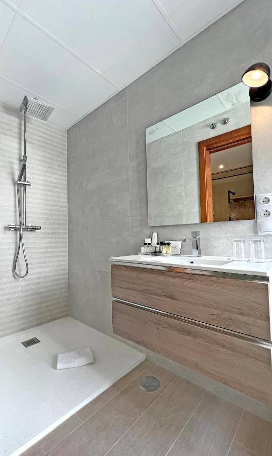 Soho Boutique Columela Hotel Cadiz Bagian luar foto
