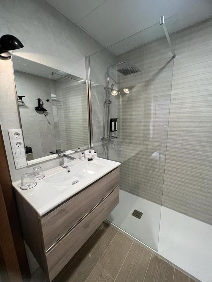 Soho Boutique Columela Hotel Cadiz Bagian luar foto